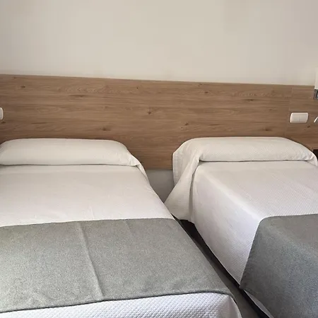 Don Paula מלון 2*